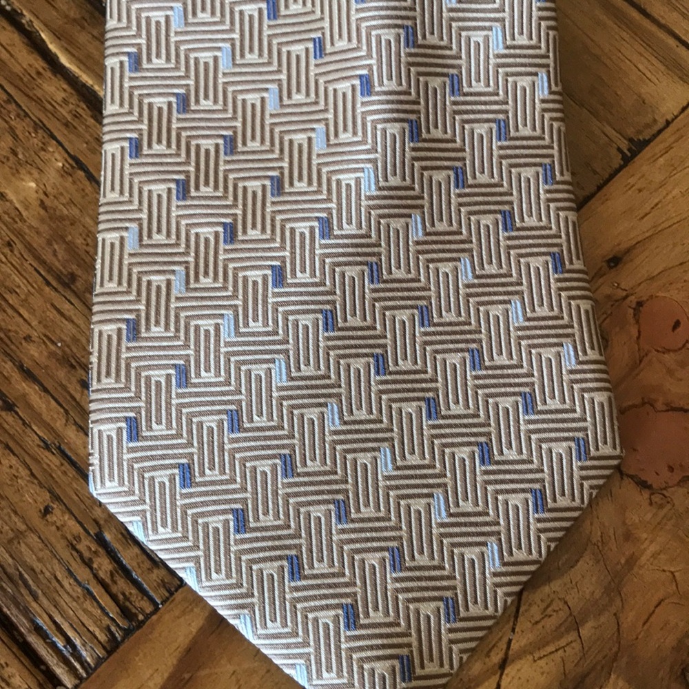 Pair of ties Jones New York and Cocktail Coll - Picture 3 of 5